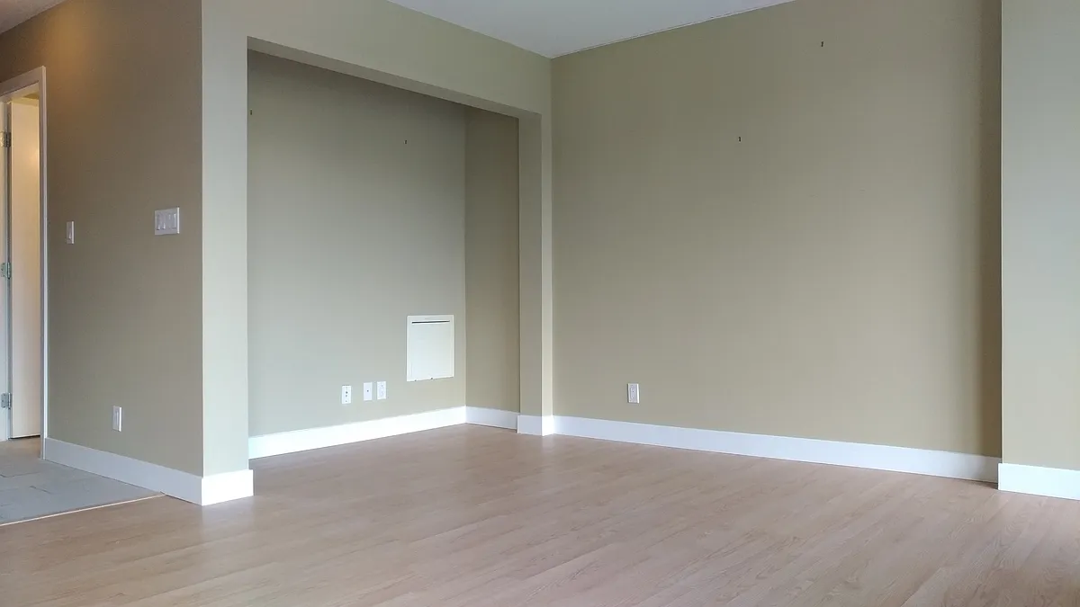Building Photo - 833 Agnes St #1