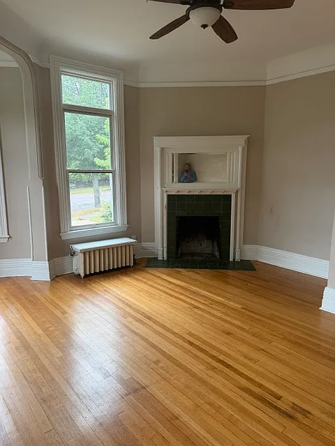 1 bed, 850 sqft, $1,325 — Photo 2