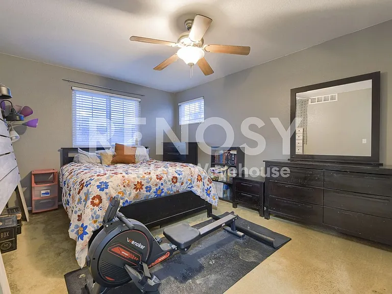 2947 S Lisbon Way — Photo 4