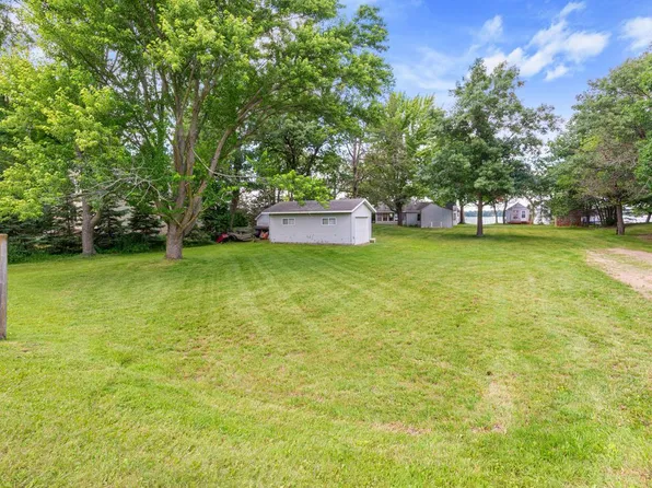 11263 Kimball Ave NW, Annandale, MN 55302
