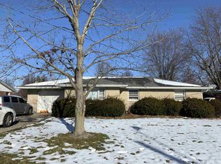 1610 E 26th St, Muncie, IN 47302