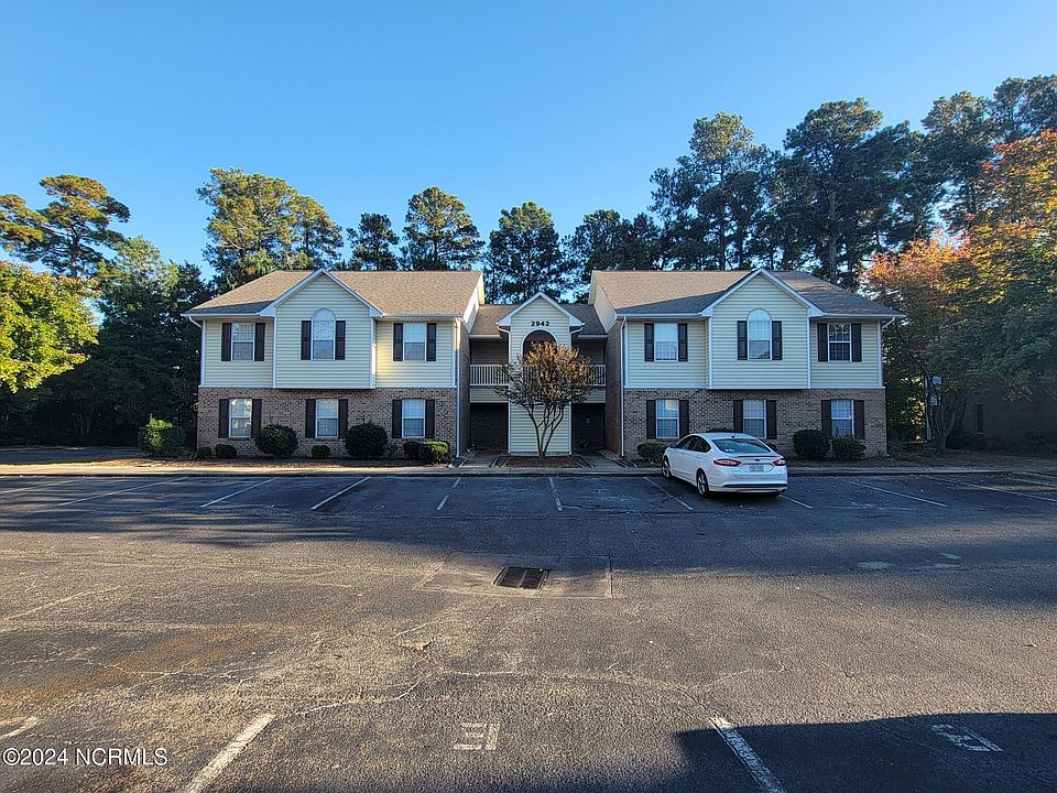 1st image of 2942 Mulberry Lane #E