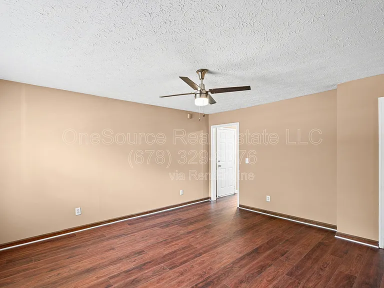 1321 Timbercrest Dr — Photo 9