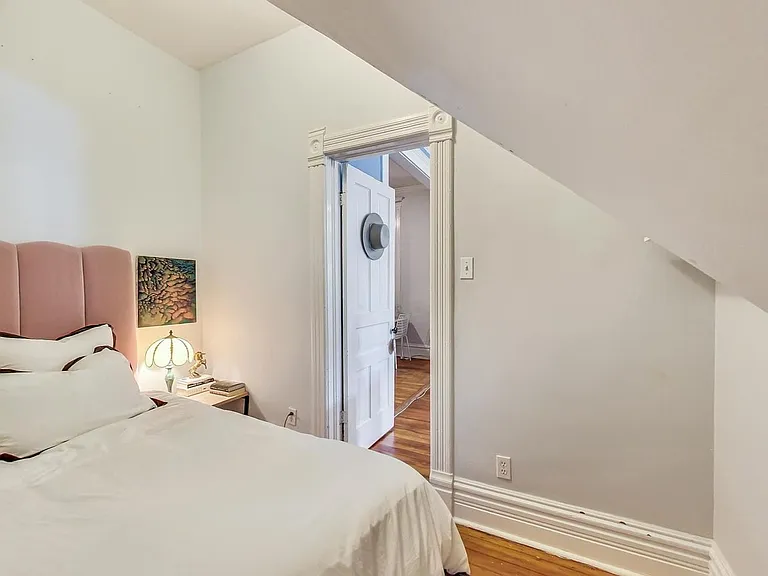 911 N Winchester Ave #1F — Photo 13