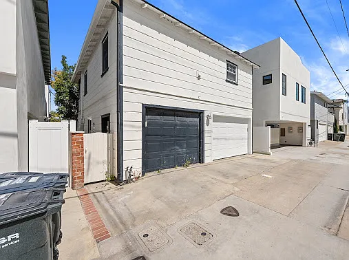 504 1/2 Avocado Ave — Photo 22