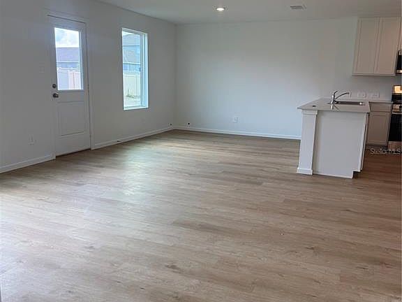 5th image of 3463 Rover Rd