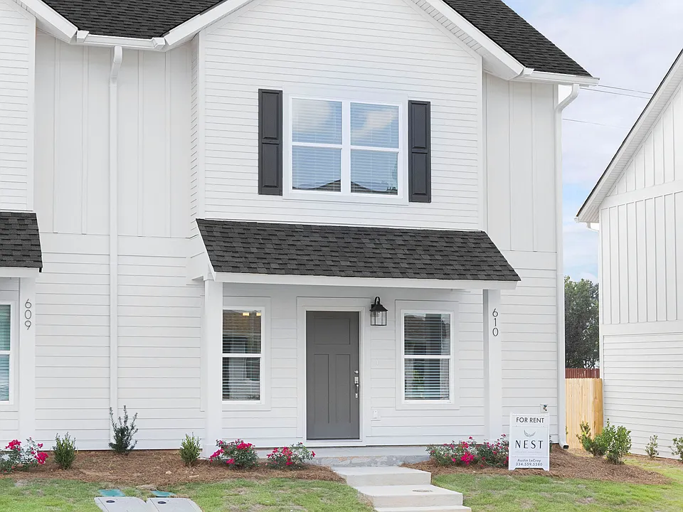 3260 Academy Dr #610