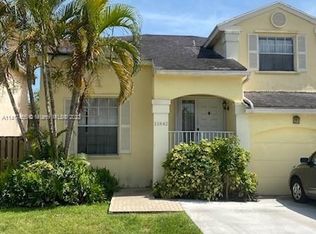 11842 SW 102nd St, Miami, FL 33186