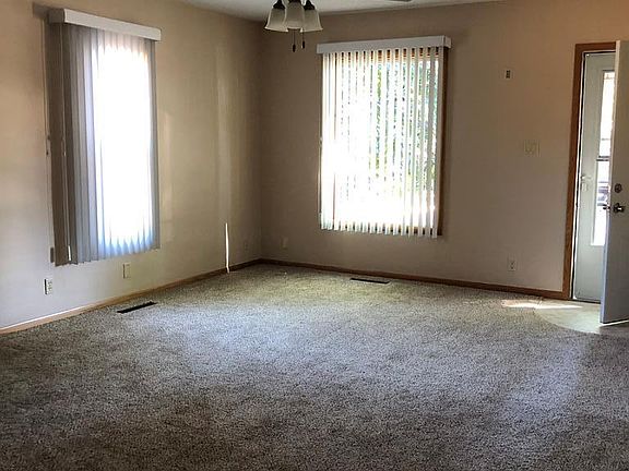 5th image of 614 South St