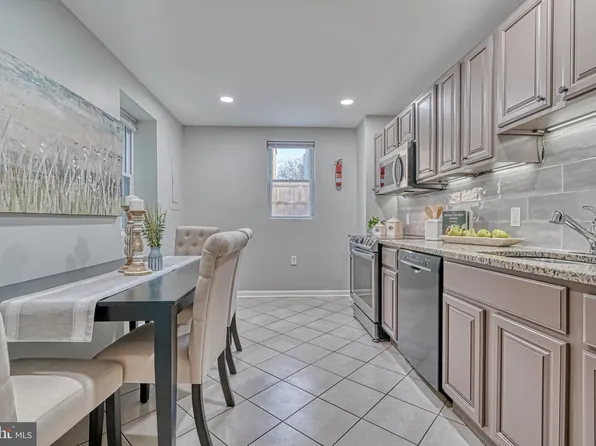 1222 E Eager St, Baltimore, MD 21202