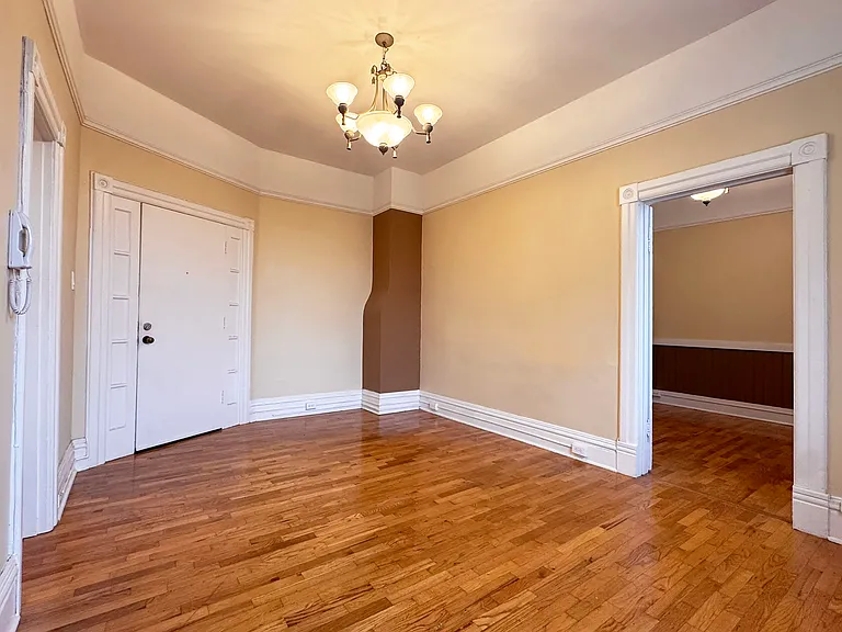 Original Hardwood Floors, Victorian Fixtures and Millwork