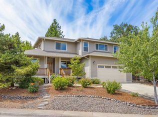 2860 Wedgewood Ln, Ashland, OR