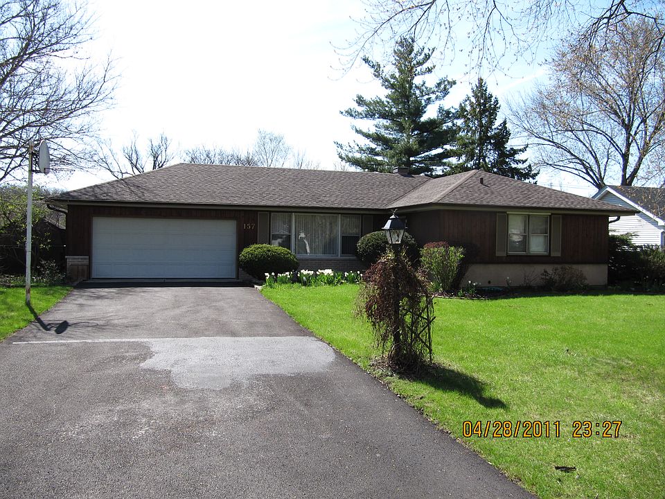 1st image of 22W157 Arbor Ln