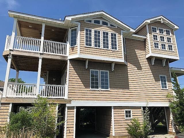 1st image of 6533 Broadwater Cir