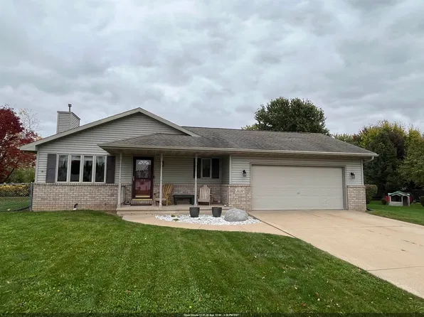 3132 Cutter Ct, Oshkosh, WI 54904