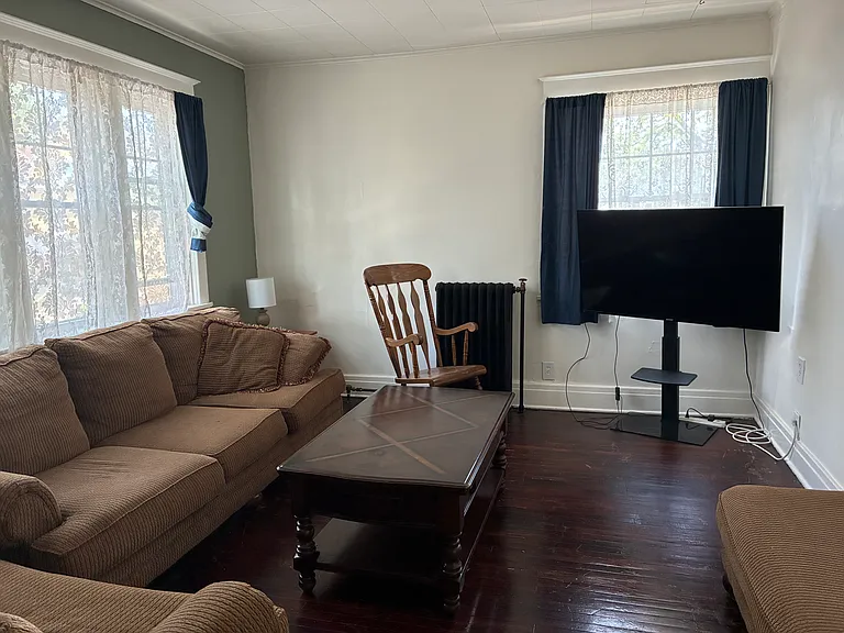 389 Abbott Rd #B — Photo 7