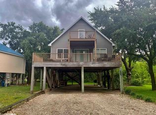 2045 Norman Ln, Gulf Shores, AL 36542