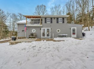 406 Reyburn Rd, Shickshinny, PA 18655