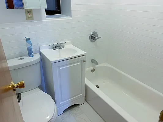 Rented by Joe Gotham LTD | media 22