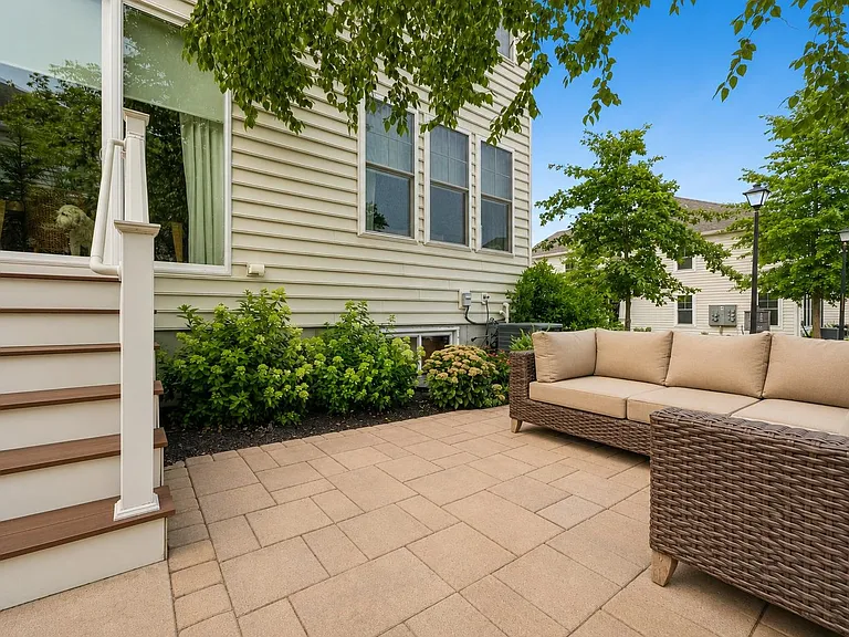 12 Eckert Dr — Photo 31