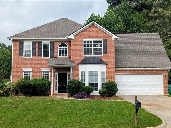 525 Crestwood Ct, Lithonia, GA 30058