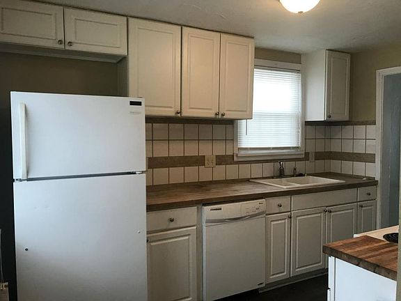 5th image of 5456 South Blvd