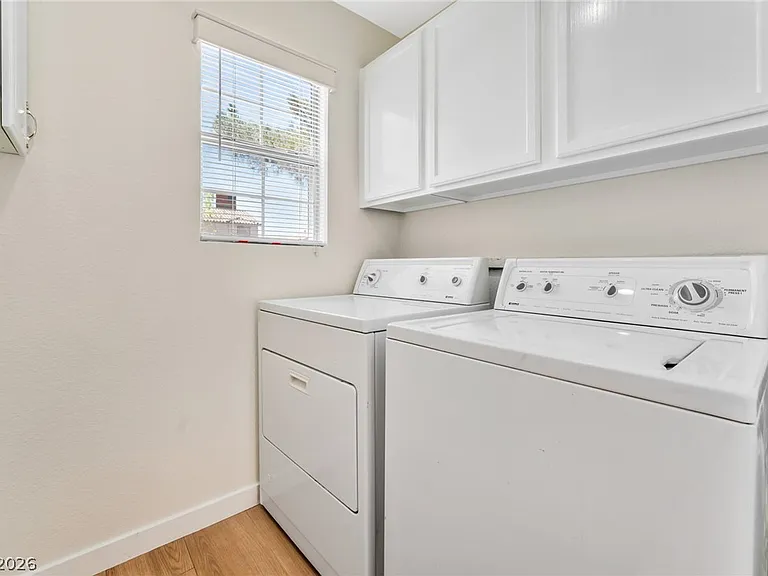 8632 Majestic Pine Ave — Photo 14