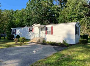 2 Hemlock Rd, Tilton, NH 03276