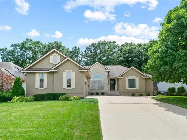 3364 S Cochise Ave, Independence, MO 64057