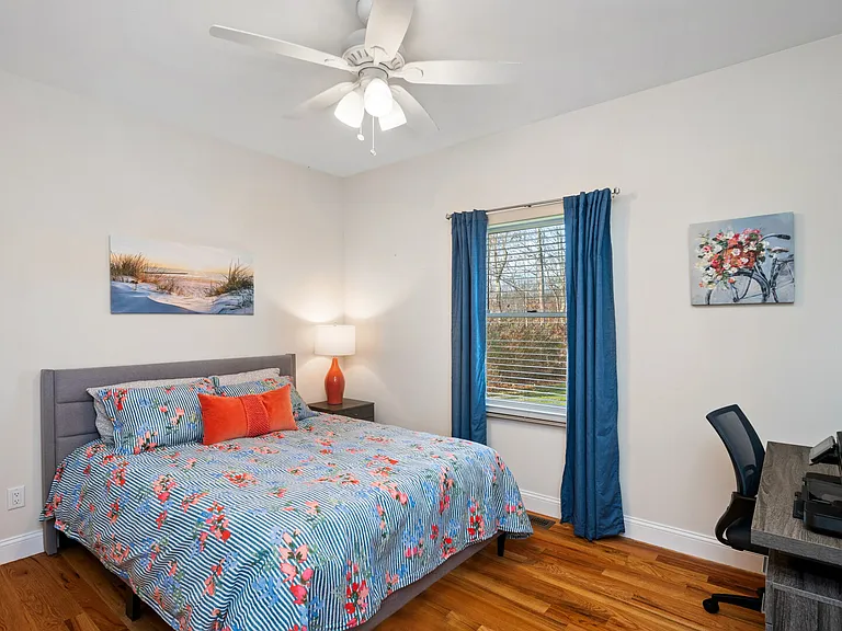 380 Homestead Way — Photo 13