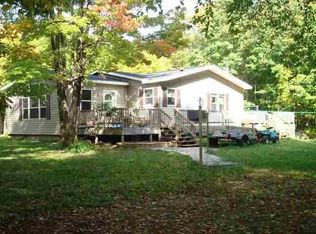 N8088 Carmody Rd, Munising, MI 49862
