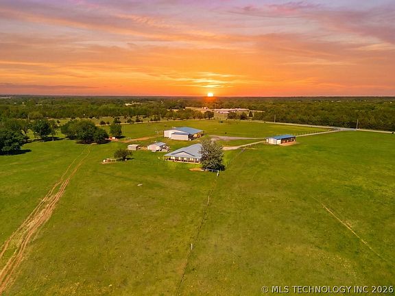 5th image of 37588 Coker Rd