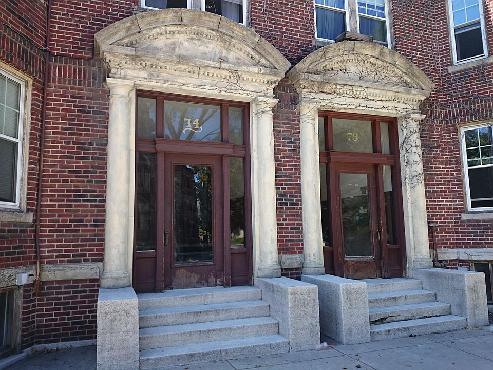 1st image of 76 Babcock St #1