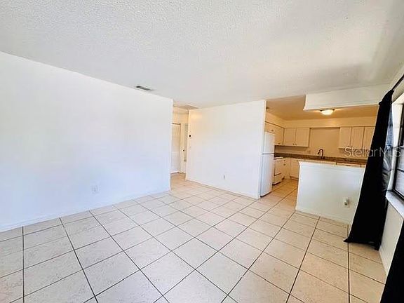 4th image of 5454 Decatur St