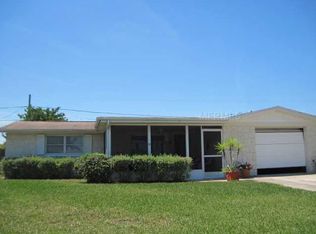 3748 Redwood Dr, Holiday, FL 34691