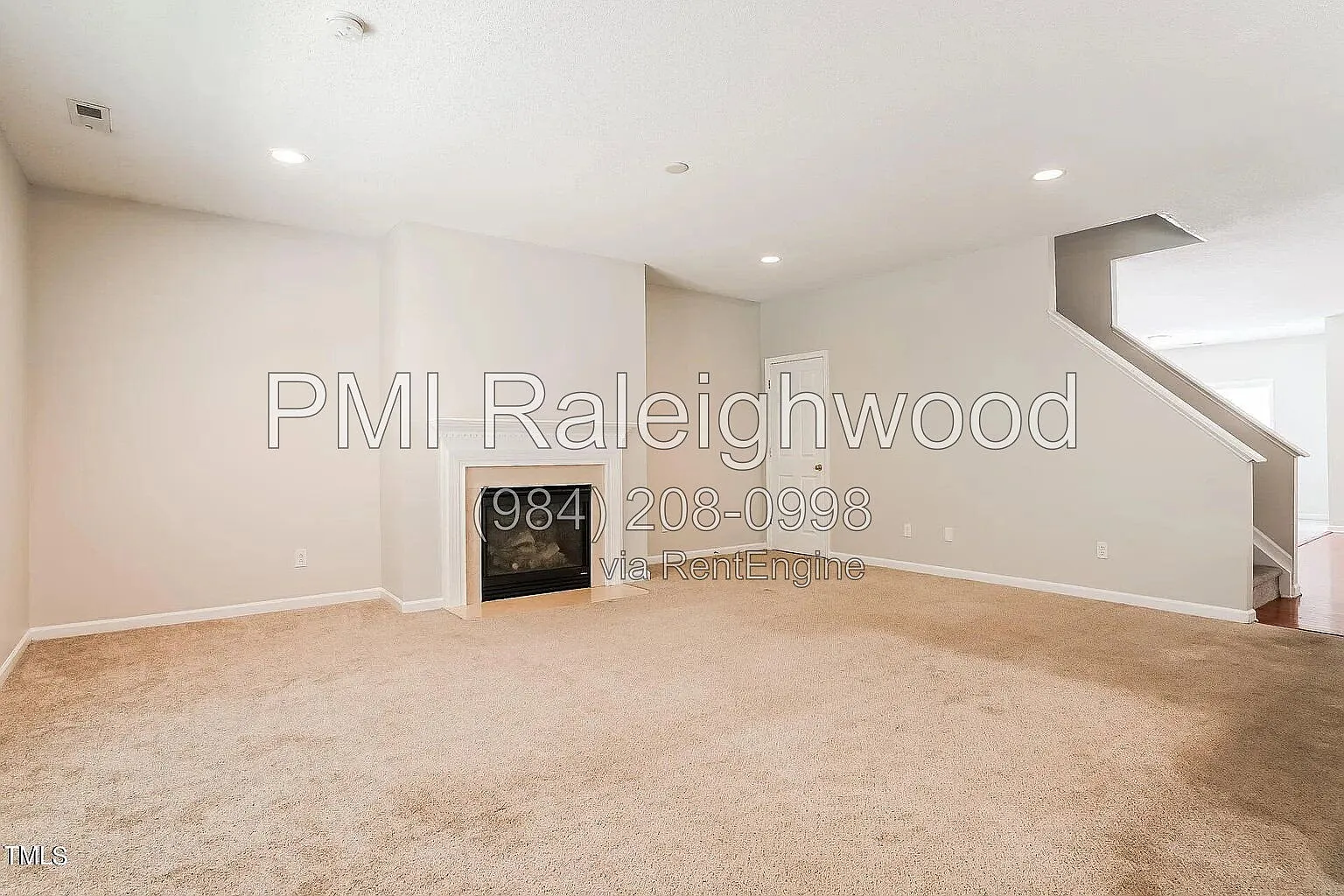 4 bed, 2.5 bath, 3076 sqft, $2,425 — Photo 4