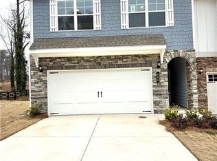 3570 Birdstone Dr, Decatur, GA 30032