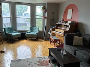 1224 W Belmont Ave #2, Chicago, IL 60657