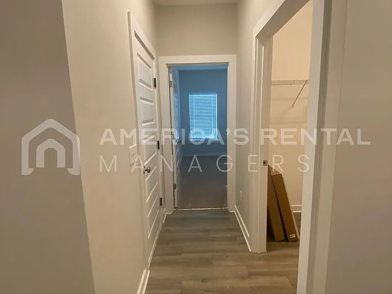 240 County Road 1701 — Photo 11