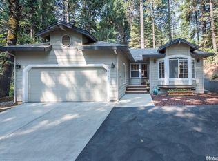 3102 Easy St, Pollock Pines, CA 95726