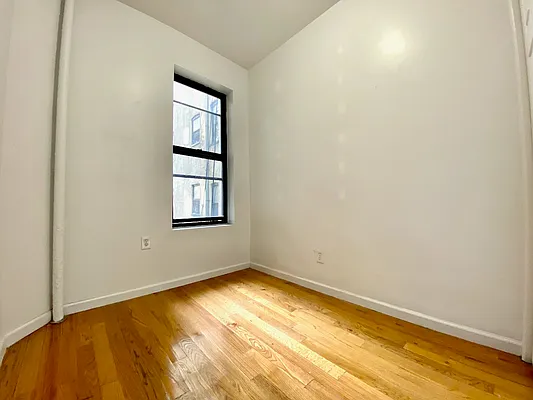 Rented by Corcoran | media 29