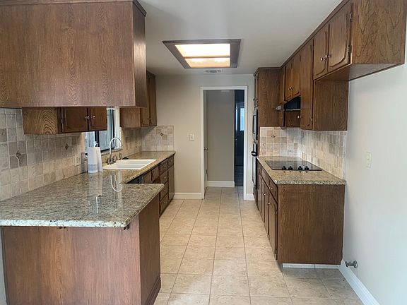 Cabinets refinished. Large walk in pantry. Tile floors professionally cleaned