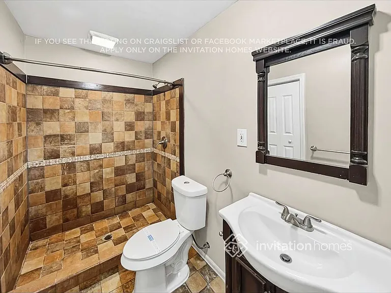 5817 Bradshaw Ct — Photo 22