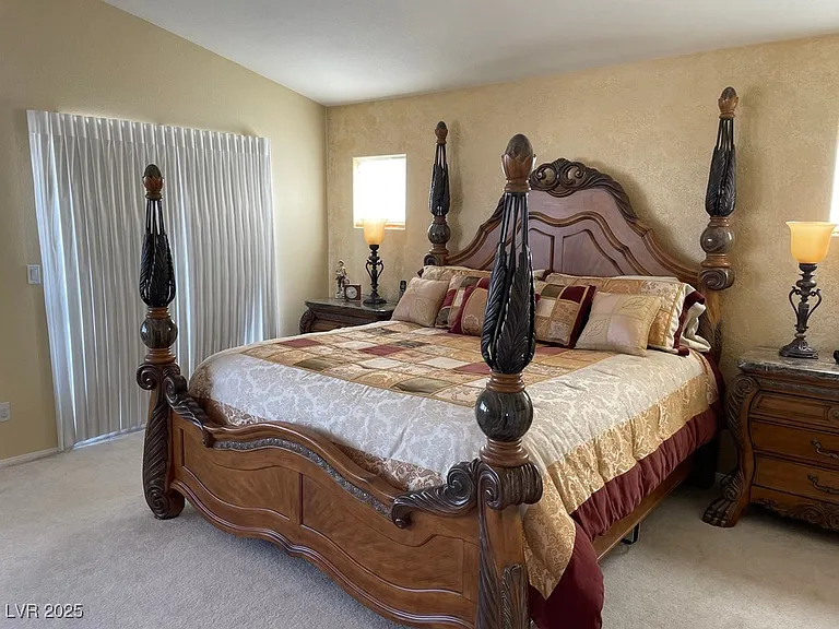 170 Arches Ct — Photo 36