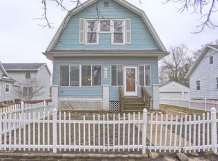 402 N Edwin St, Champaign, IL 61821