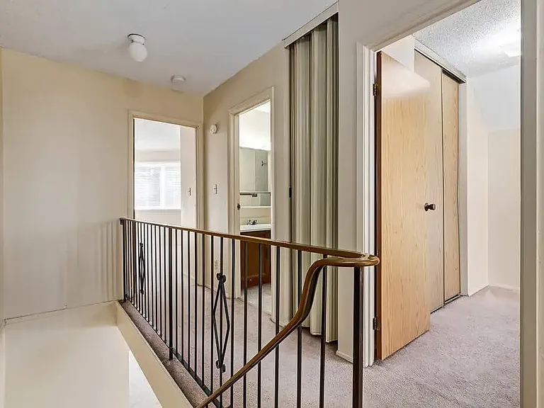 550 Rundlehorn Cir NE — Photo 74