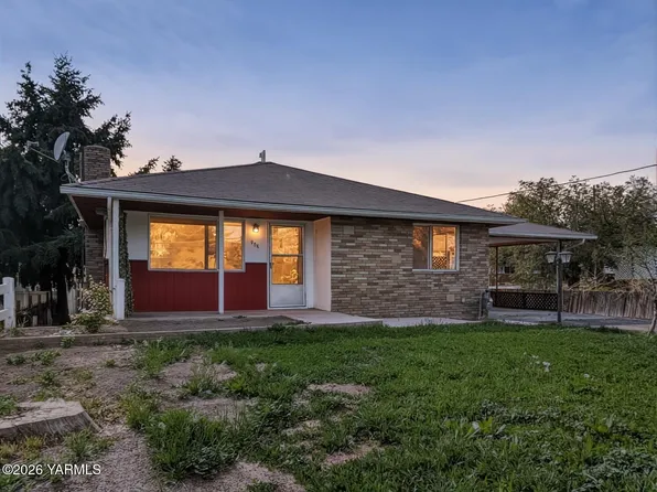904 S 48th Ave, Yakima, WA 98908