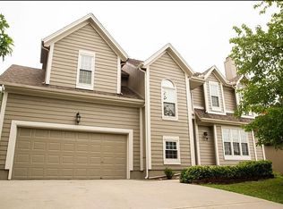 14334 S Blackfeather St, Olathe, KS 66062