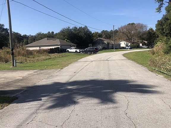 5th image of 2699 Bentley Dr