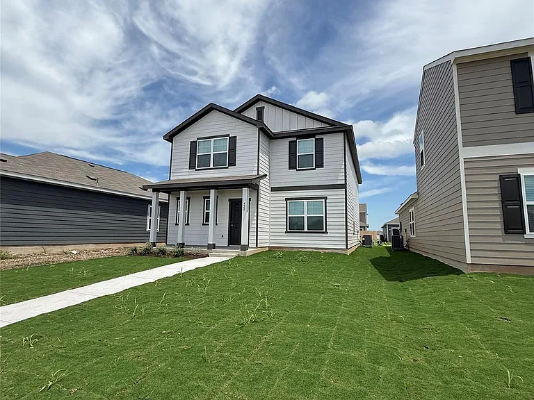 520 McFadin Way S — Photo 18
